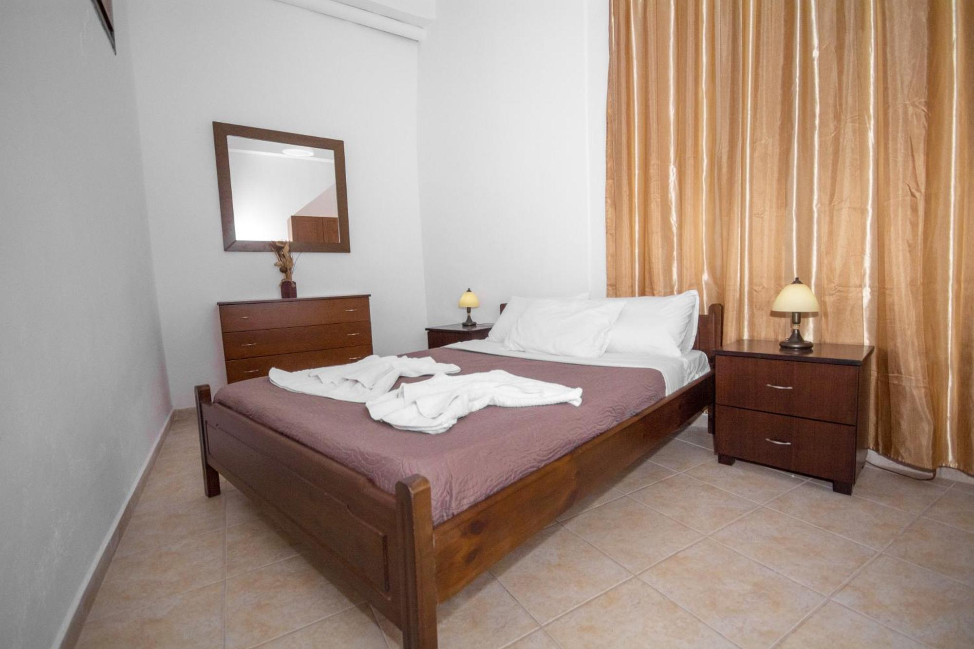 Christina Apartments Kíssamos Zewnętrze zdjęcie